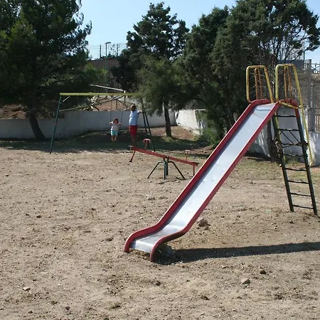 Rosanna לינה וארוחת בוקר